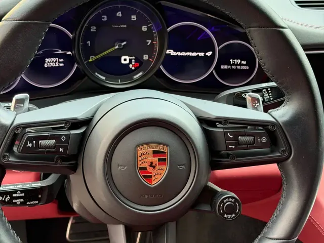 Porsche Panamera — Фото автомобиля 6