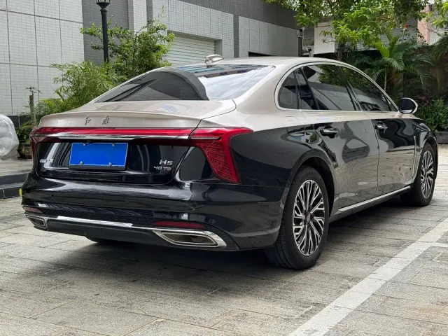 Hongqi H5 — Фото автомобиля 14
