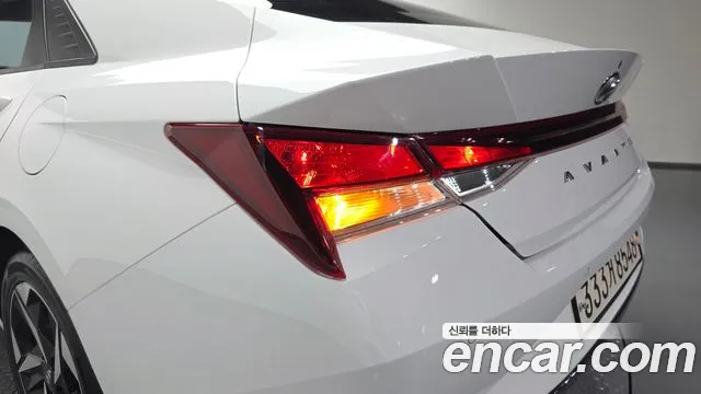 Hyundai AVANTE Modern — Фото автомобиля 23