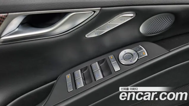 Genesis G80 Бензин 3.5 турбо AWD — Фото автомобиля 24