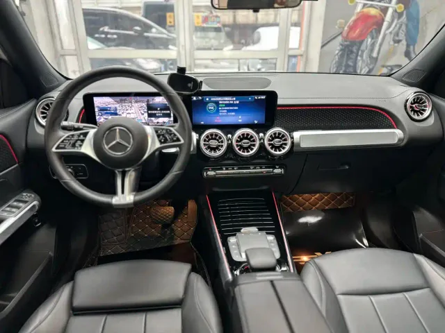 Mercedes-Benz GLB-Class — Фото автомобиля 7
