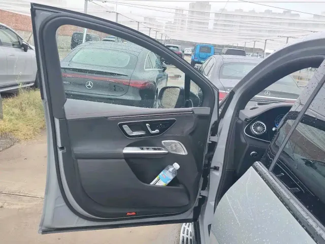 Mercedes-Benz EQE SUV AMG — Фото автомобиля 2
