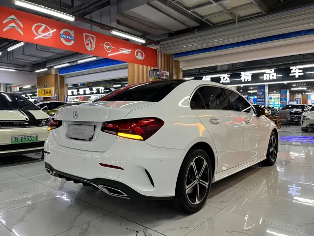 Mercedes-Benz A-Class — Фото автомобиля 5