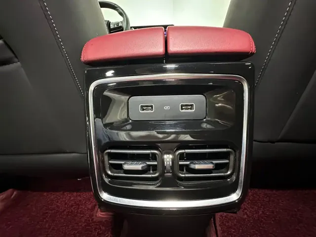 Jetour X70 Plus — Фото автомобиля 19