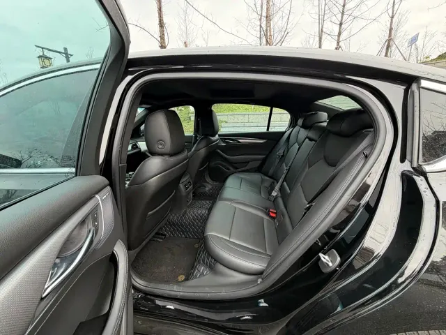 Cadillac CT5 — Фото автомобиля 10