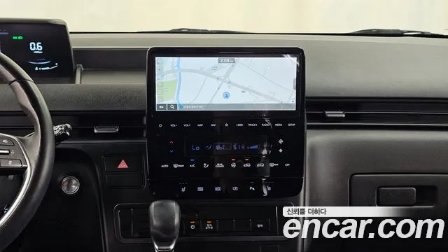 Hyundai Staria Staria L3.5 Школьный автобус — Фото автомобиля 12