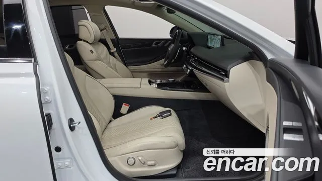 Genesis G80 RG3 — Фото автомобиля 16