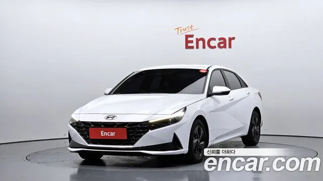 Фотография автомобиля — Hyundai Avante CN7