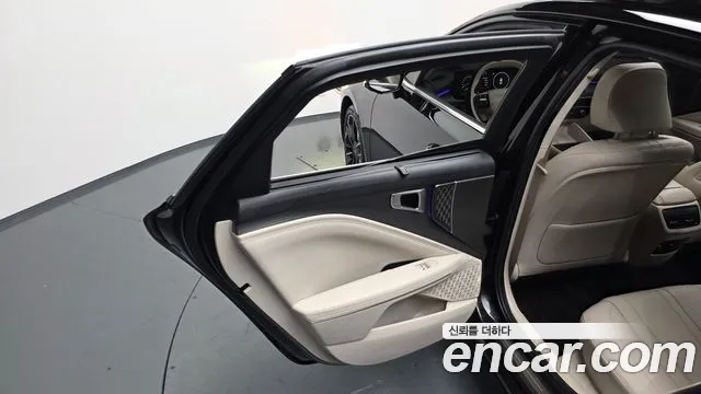 Kia K8 The New K8 2.5 Бензин 2WD — Фото автомобиля 16