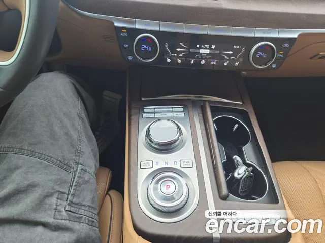Genesis G80 RG3 — Фото автомобиля 15