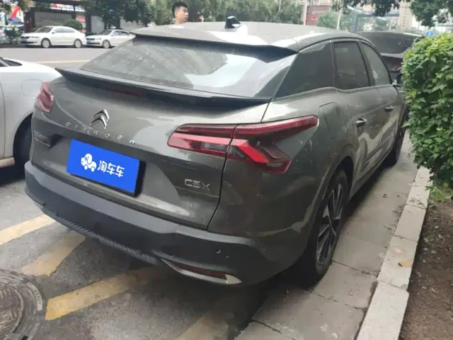 Citroen C5 X — Фото автомобиля 3