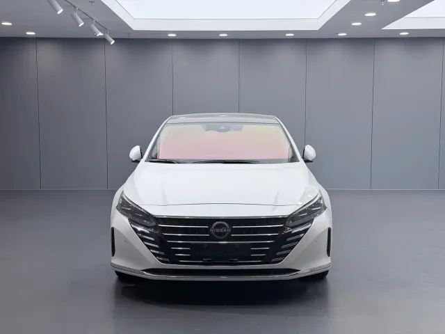Nissan Teana — Фото автомобиля 2