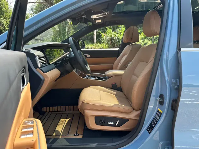 Li Auto Li ONE 2021 Extended Range 6-Seater — Фото автомобиля 7