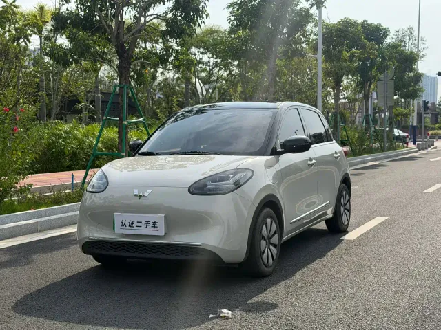 Фотография автомобиля — Wuling Bingo
