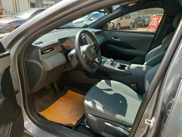 BYD Qin PLUS — Фото автомобиля 6