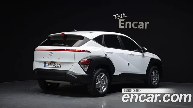 Hyundai Kona Kona (SX2) Бензин 1.6 турбо 2WD — Фото автомобиля 2