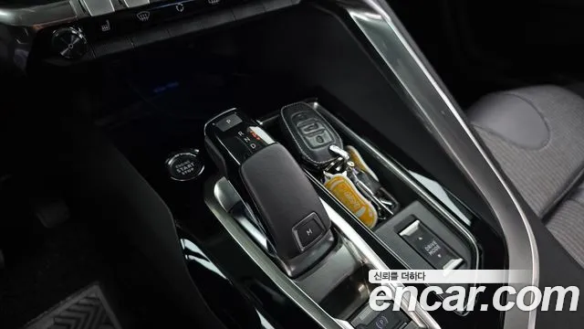 Peugeot 5008 2nd Gen — Фото автомобиля 9