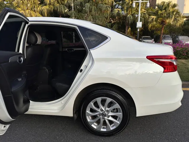 Nissan Sylphy — Фото автомобиля 21