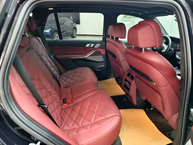 BMW X5 — Фото автомобиля 7