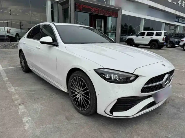 Mercedes-Benz C-Class — Фото автомобиля 3