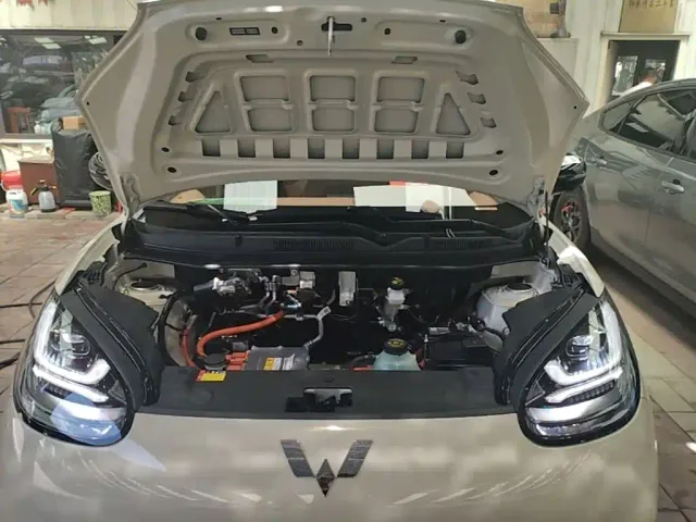Wuling Bingo — Фото автомобиля 19
