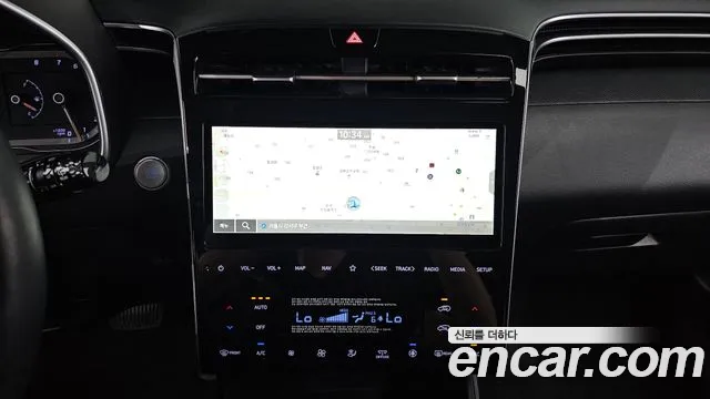 Hyundai Tucson Tucson (NX4) Бензин 1.6 турбо 2WD — Фото автомобиля 14