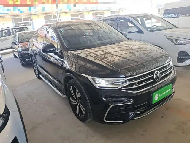 Volkswagen Tiguan X — Фото автомобиля 3