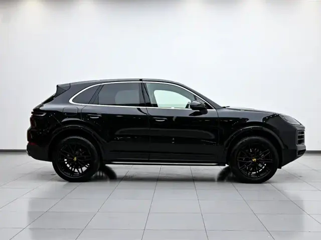 Porsche Cayenne — Фото автомобиля 6