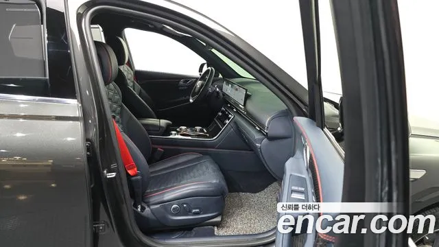 Genesis GV80 — Фото автомобиля 10
