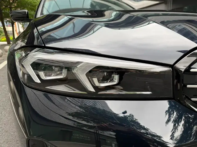 BMW 3 Series — Фото автомобиля 13