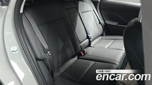 Hyundai Kona Kona (SX2) Бензин 1.6 Turbo 4WD — Фото автомобиля 11