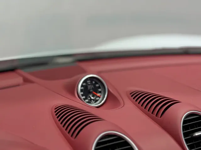 Porsche 718 — Фото автомобиля 17