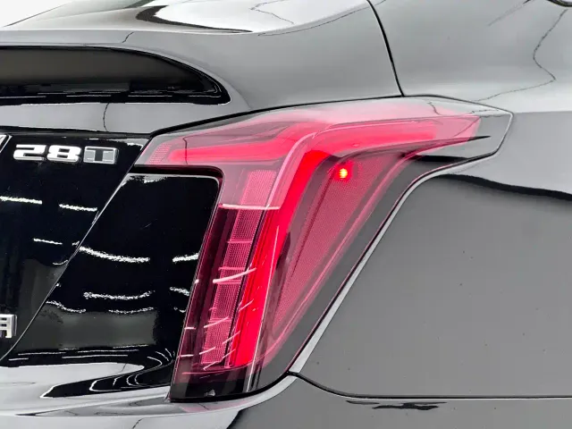 Cadillac CT5 — Фото автомобиля 14