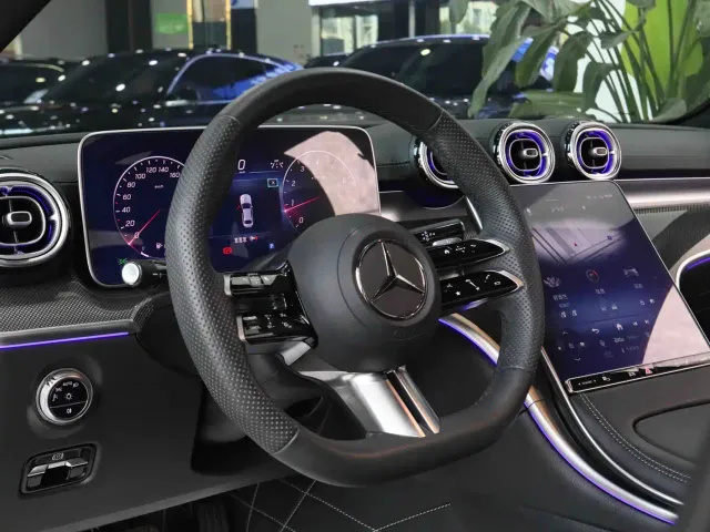 Mercedes-Benz C-Class — Фото автомобиля 8