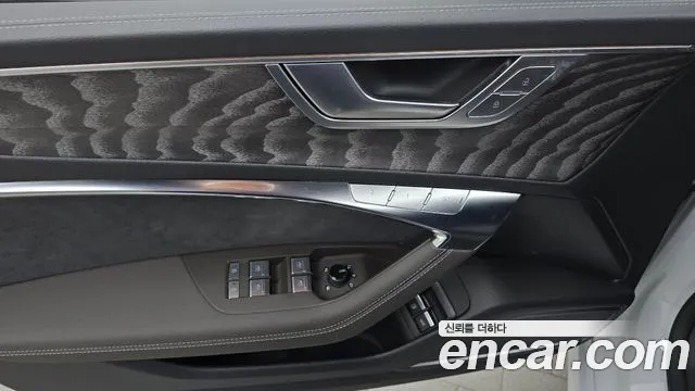 Audi A7 4K — Фото автомобиля 26