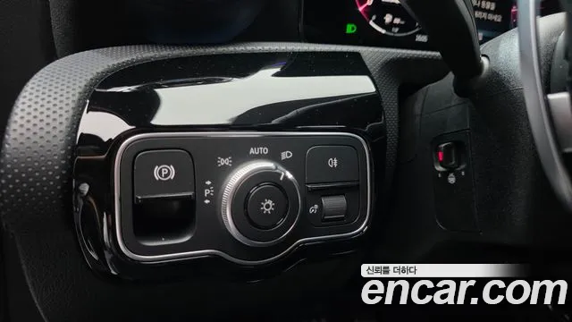 Mercedes-Benz A-Class W177 — Фото автомобиля 25
