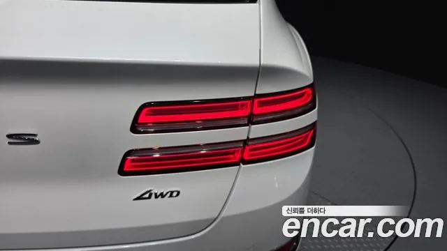 Genesis GV80 — Фото автомобиля 7