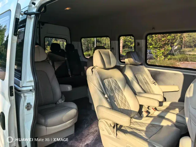 Maxus Xintu V80 — Фото автомобиля 9