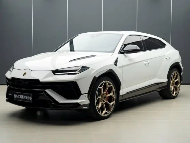 Lamborghini Urus — Фото автомобиля 2