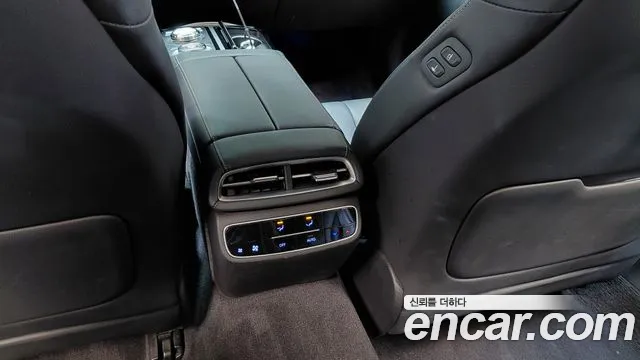 Genesis G80 RG3 — Фото автомобиля 27