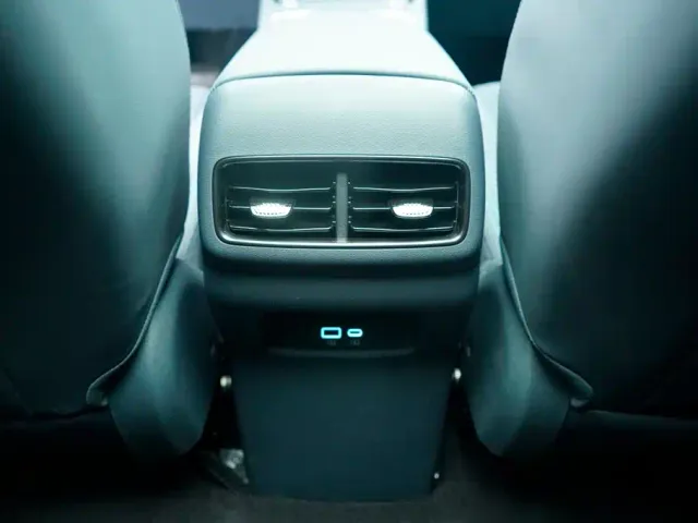 BYD Seal 06 GT — Фото автомобиля 20