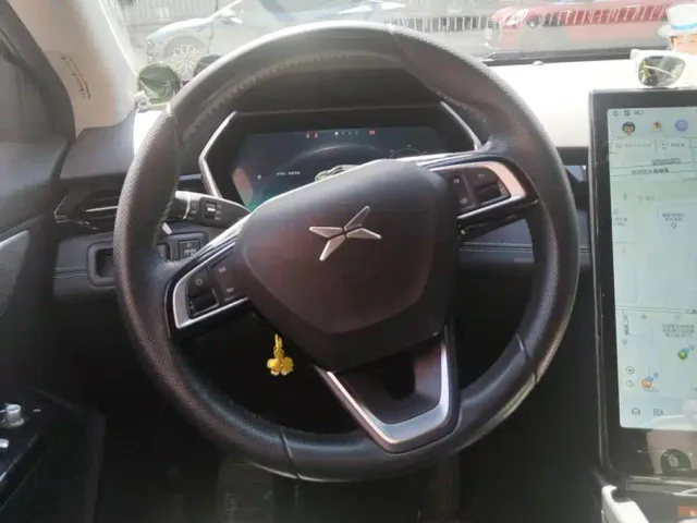 Xpeng G3 — Фото автомобиля 15