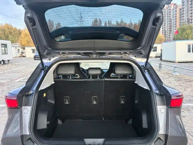 Chery Omoda 5 — Фото автомобиля 11