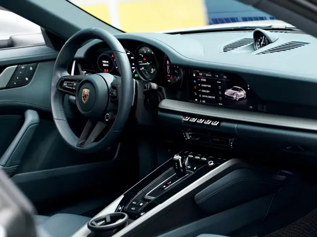 Porsche 911 — Фото автомобиля 10