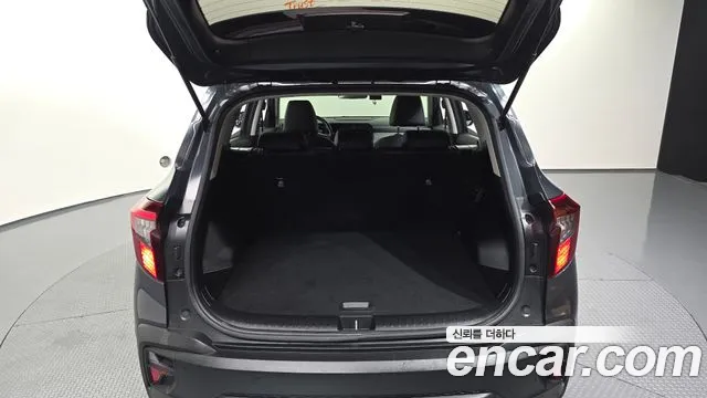 Kia Seltos Новый Seltos Бензин 2.0 2WD — Фото автомобиля 20