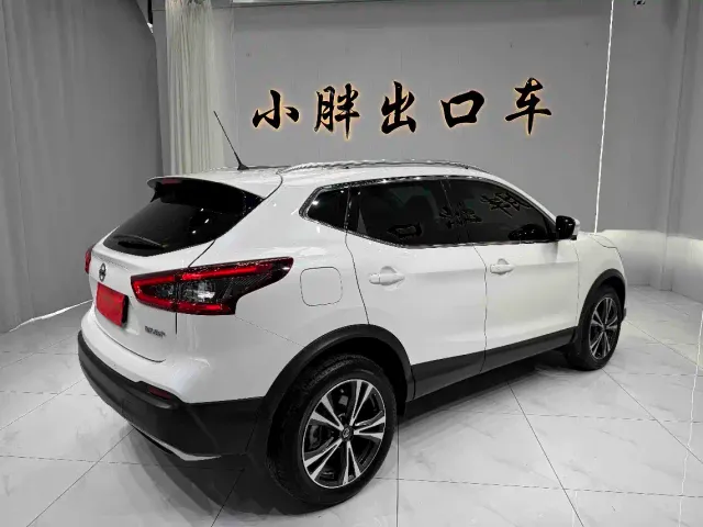 Nissan Qashqai — Фото автомобиля 4