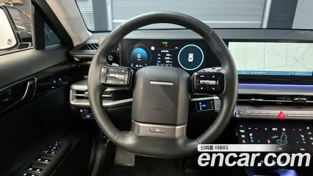 Hyundai Grandeur Grandeur (GN7) 2.5 Бензин 2WD — Фото автомобиля 13
