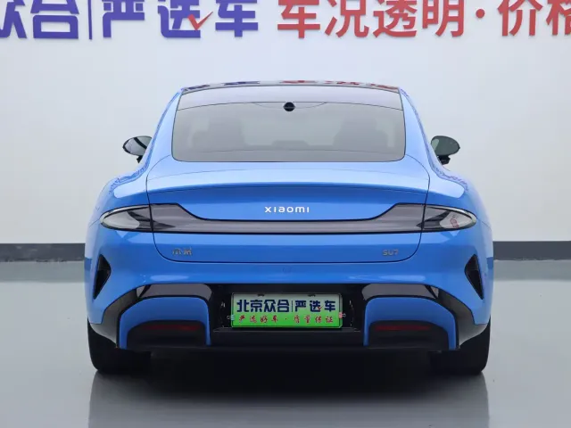 Xiaomi SU7 — Фото автомобиля 22