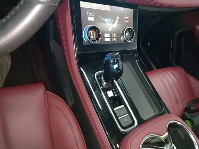 Jetour X70 Plus — Фото автомобиля 13