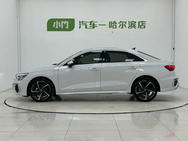 Audi A3 — Фото автомобиля 5